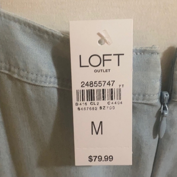 NWT Loft Chambray Jumper Medium - Picture 3 of 4
